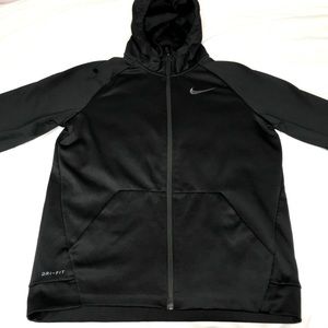 Nike Dri-FIT Sweater Men’s- Medium Women’s-Large